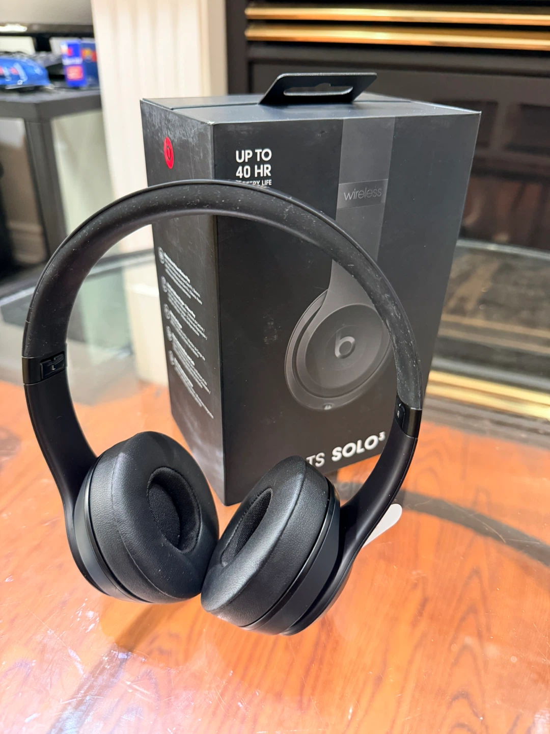 Beats Solo3 Wireless Headphones – Black – New Open Box