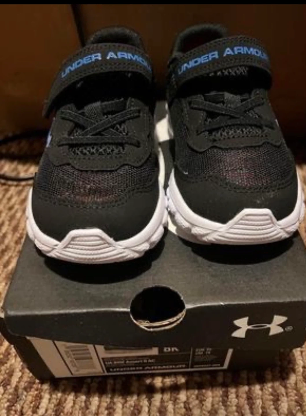 Under Armour Assert 9 AC Shoes - Size 8K