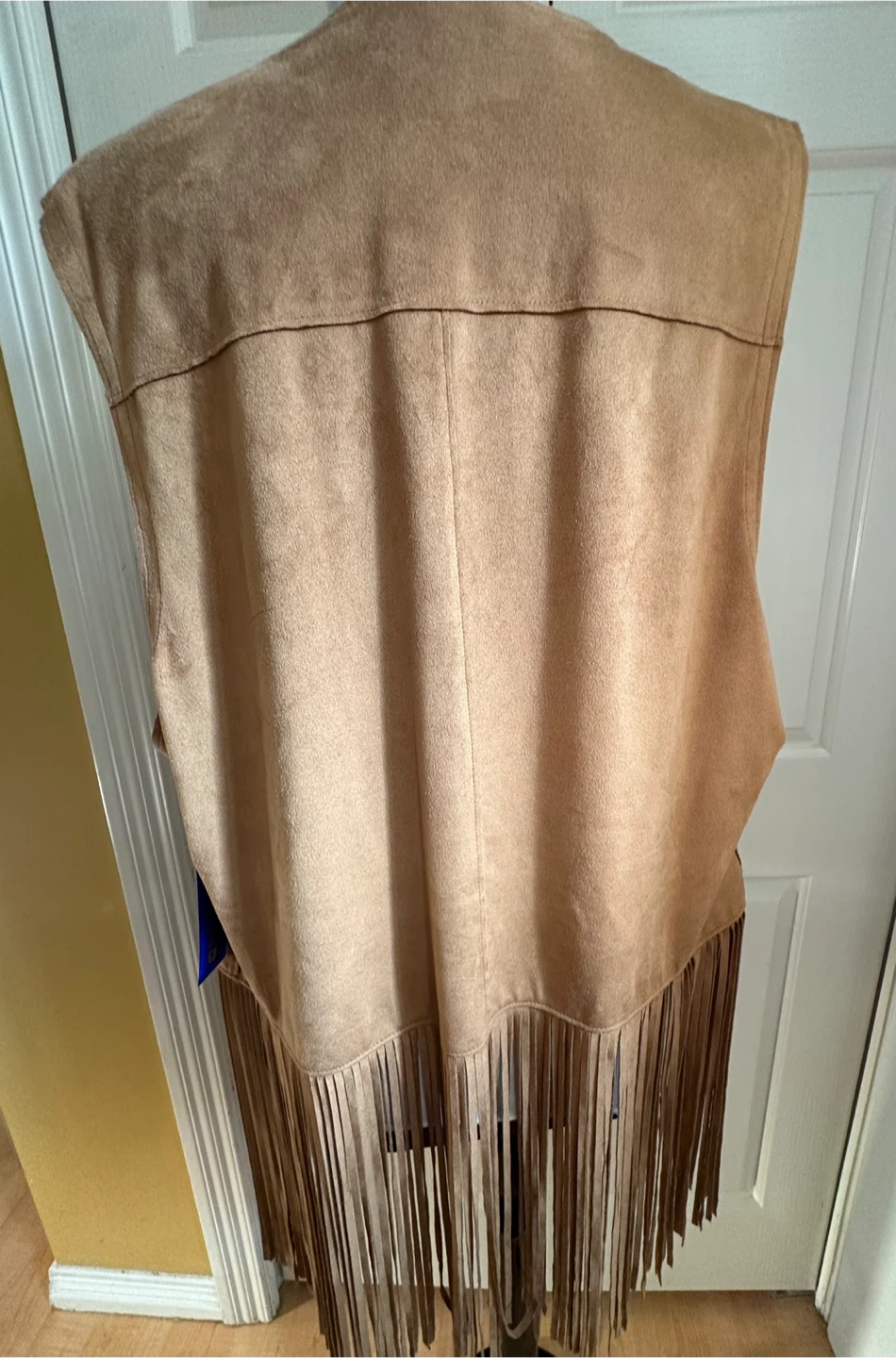 Camel Fringe Vest - Size Large - photo 4