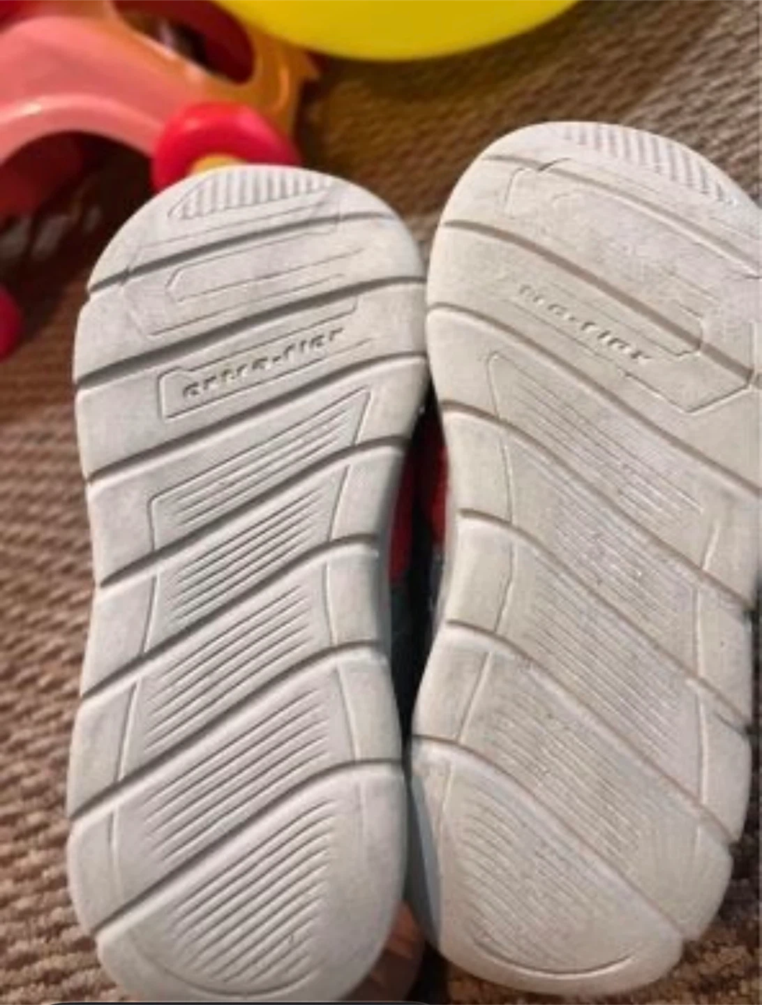 Skechers Boys Sneakers Red and Grey ~ Size 10 - photo 2