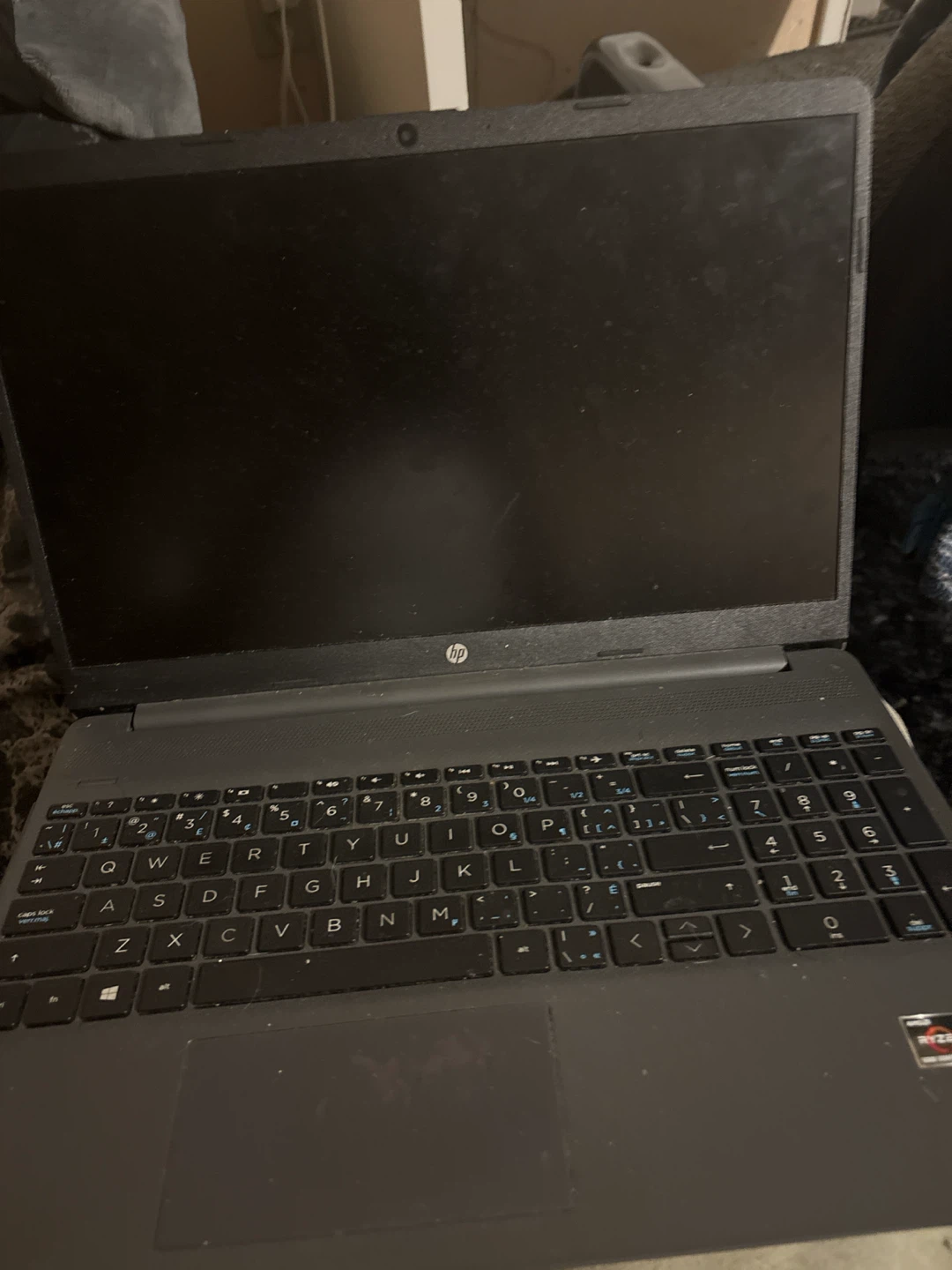 HP Ryzen Laptop - photo 2