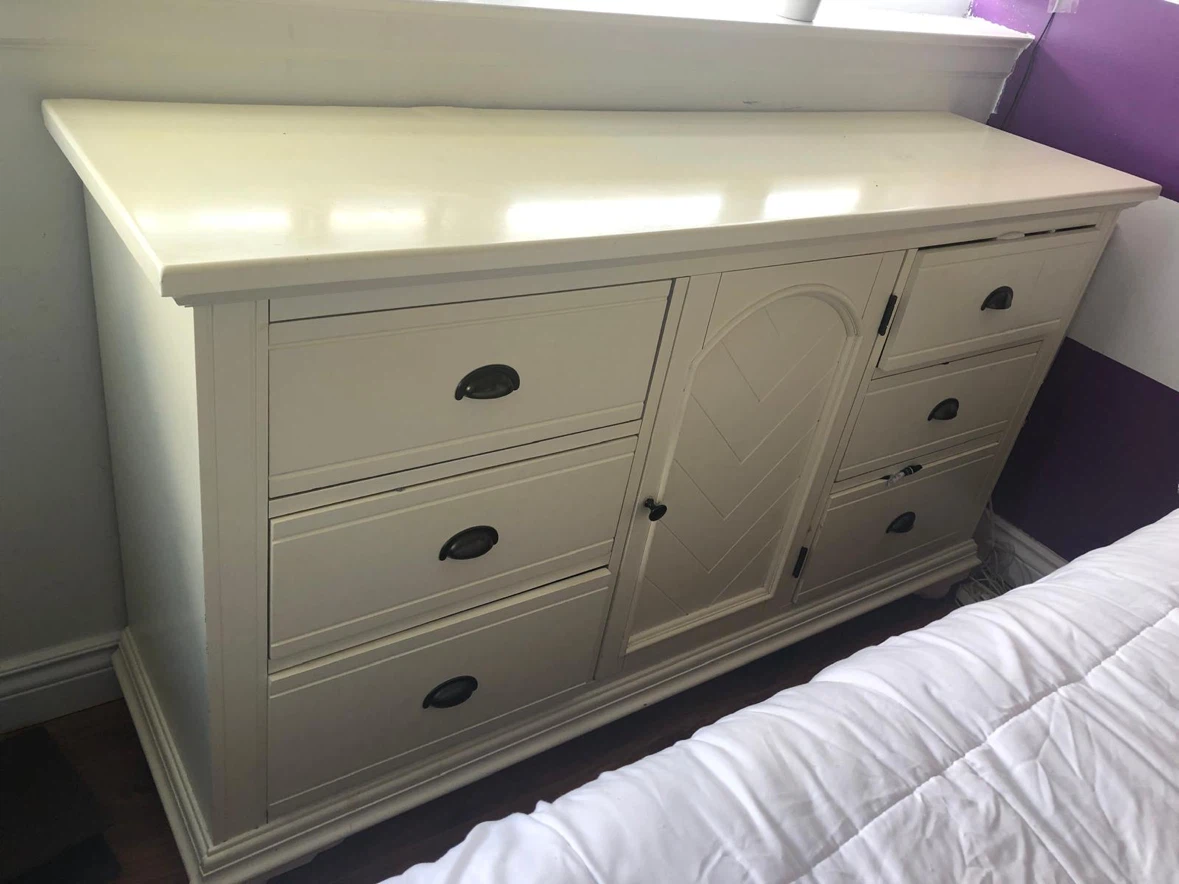 White Dresser and Two Nightstands - photo 4