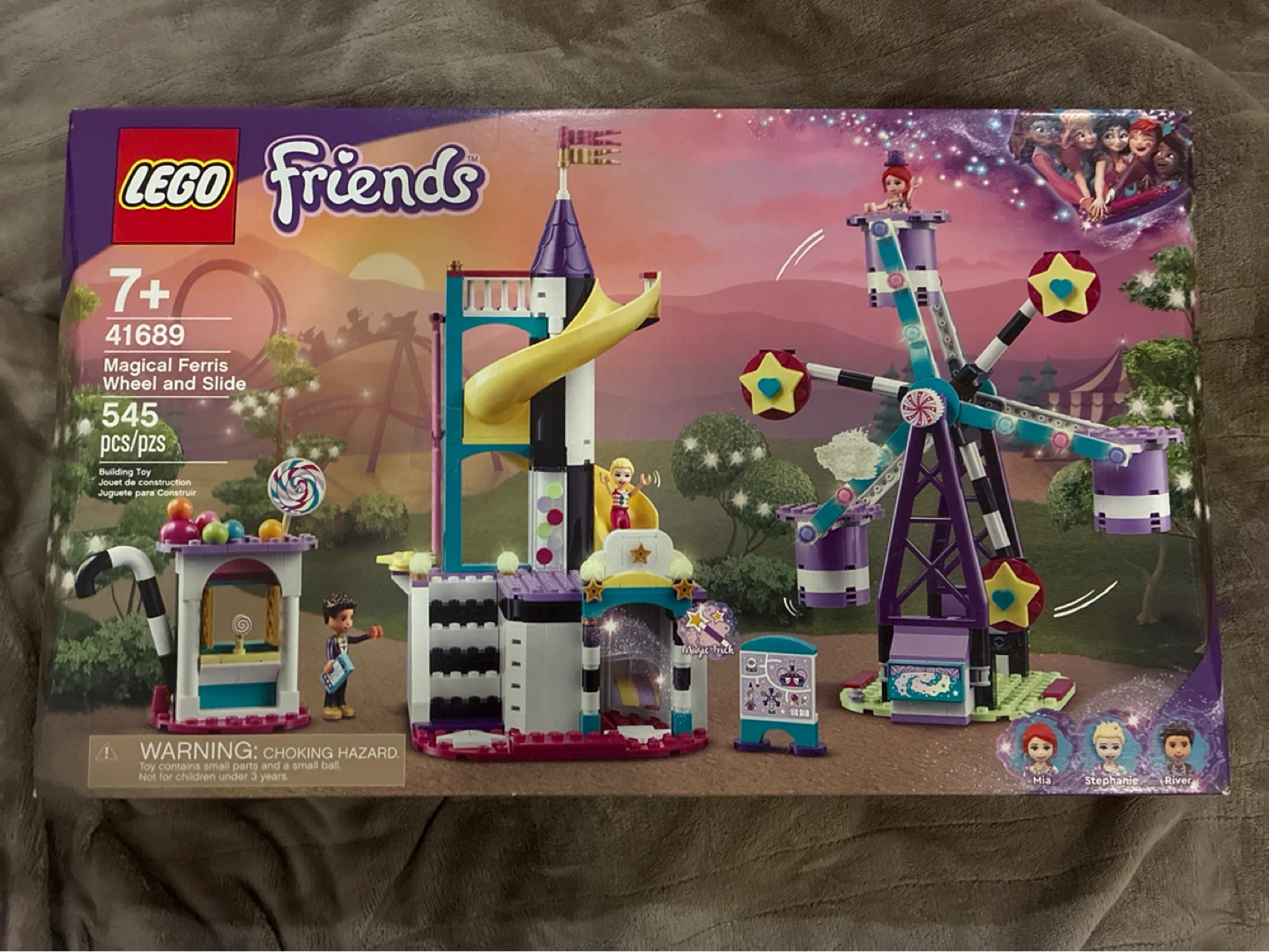 LEGO Friends Magical Ferris Wheel and Slide 41689 - photo 2