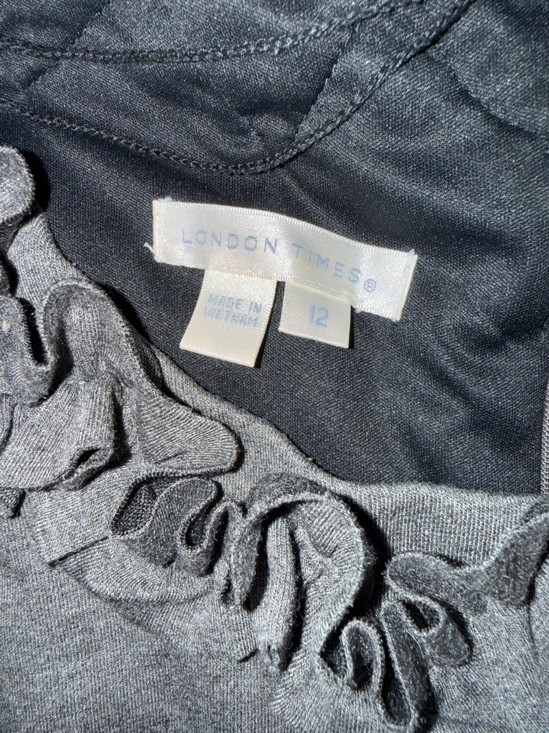London Times grey ruffle neck dress - photo 2