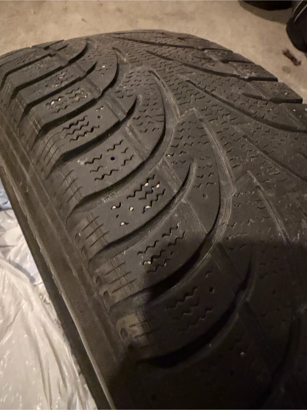 265/70R17 Winter Tires (4) - photo 4