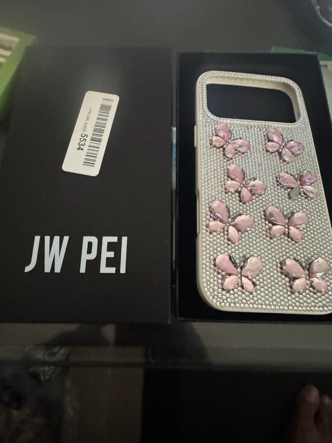 iPhone 17 pro max beautiful cover - photo 4