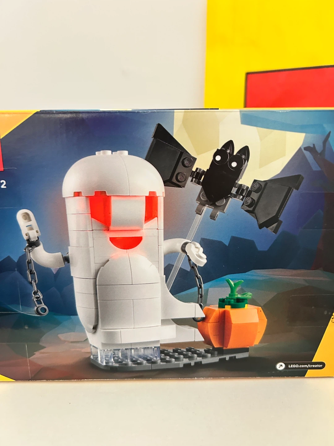 LEGO Creator Luminous Ghost 40772 - photo 2