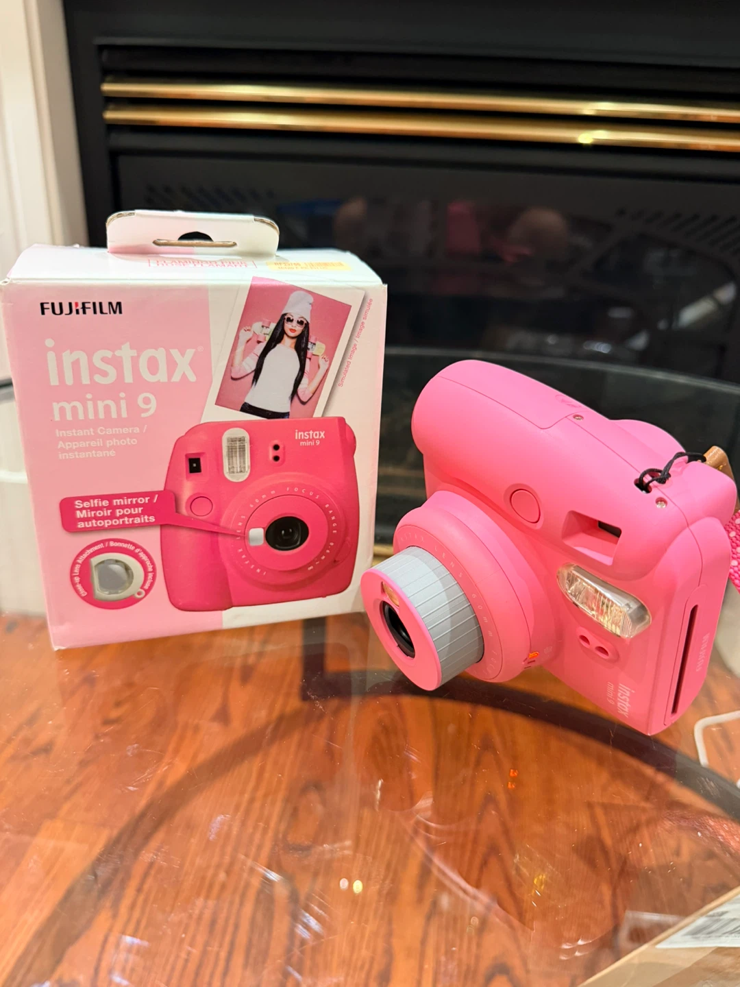 Fujifilm Instax Mini 9 Instant Camera – Flamingo Pink – New