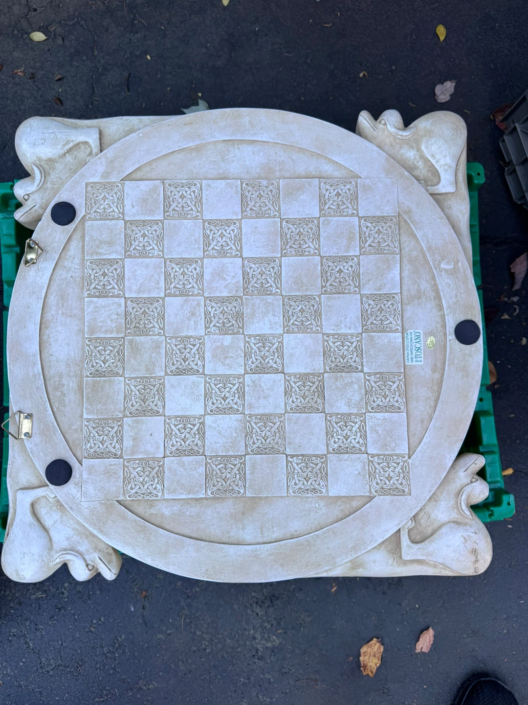 Design Toscano Sculptural Chess Table - photo 2