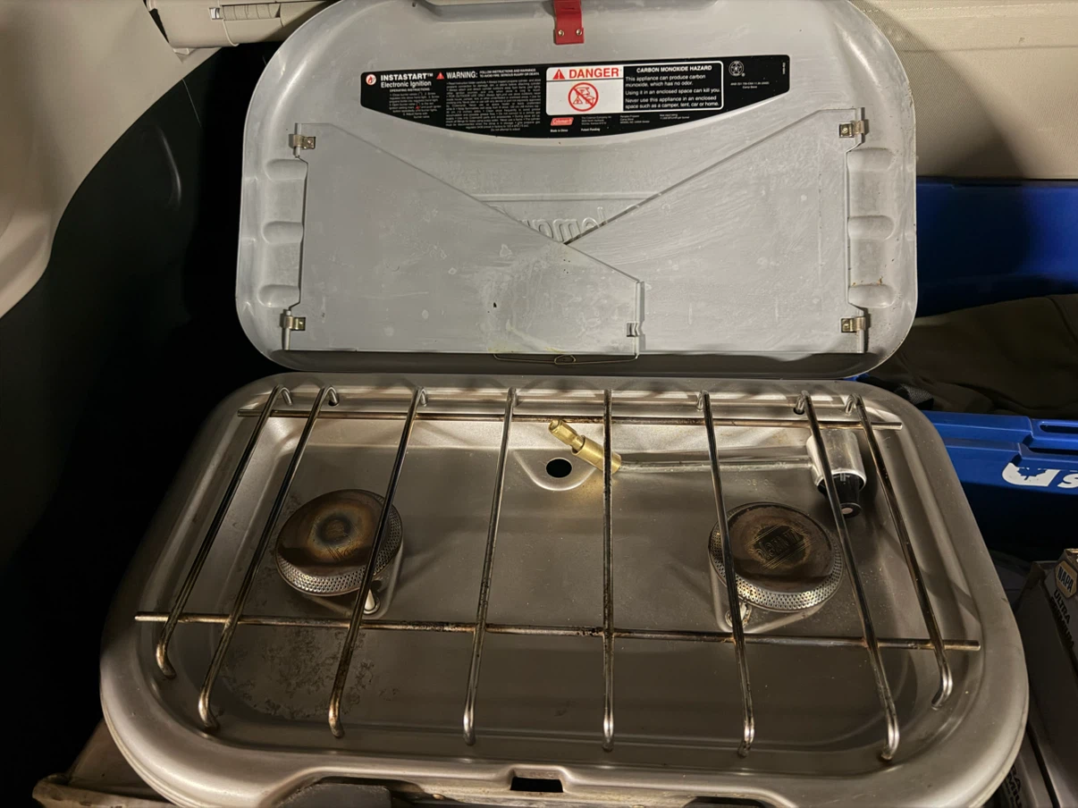 Coleman Instastart Two-Burner Propane Stove - photo 3