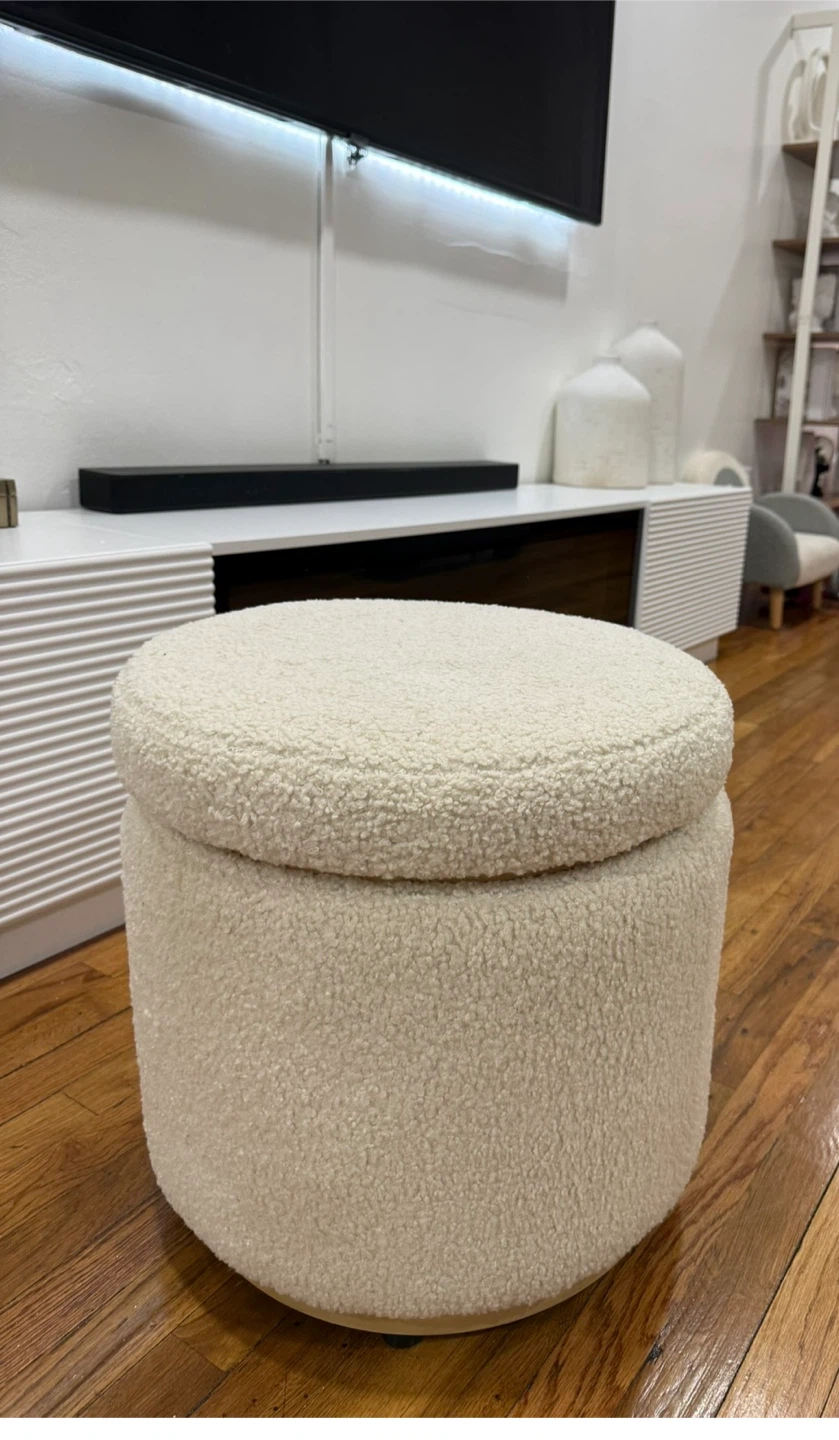 Cream Boucle Round Storage Ottoman - photo 4