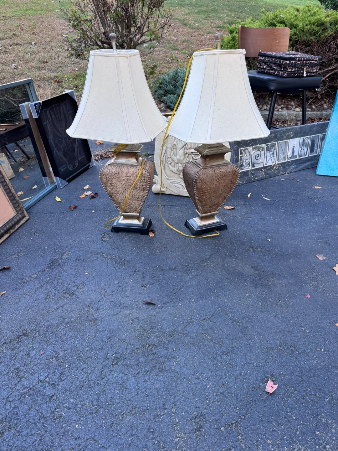 Set of two textured table lamps