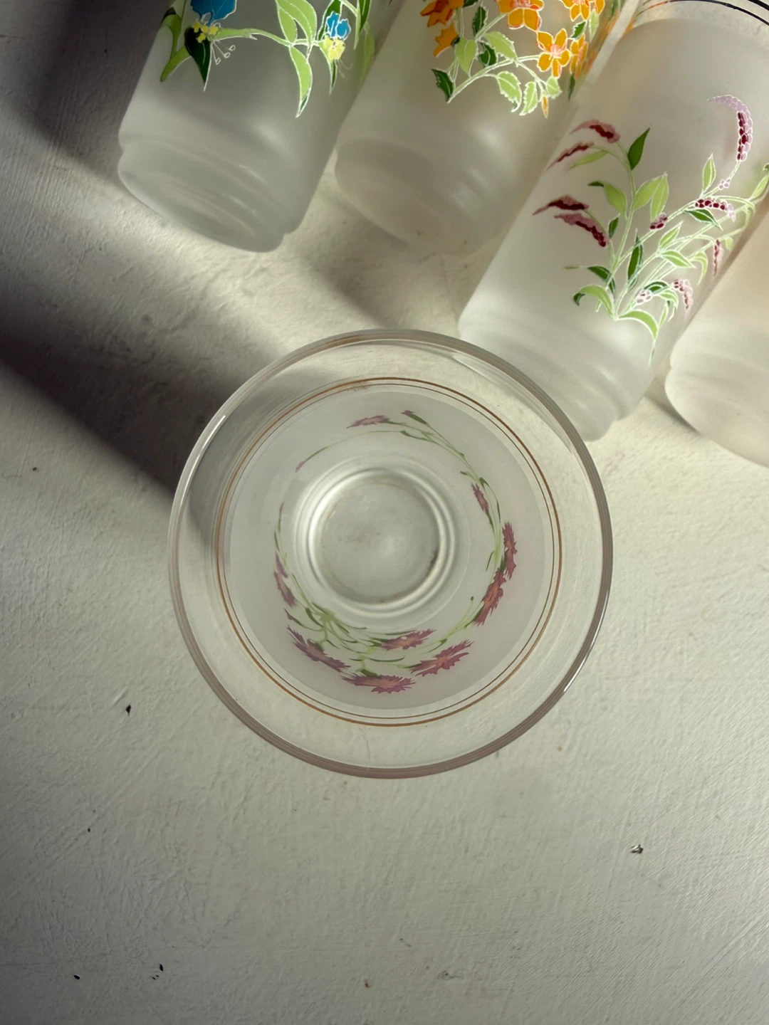 Vintage small frosted glass tumblers - set of 5 - photo 5
