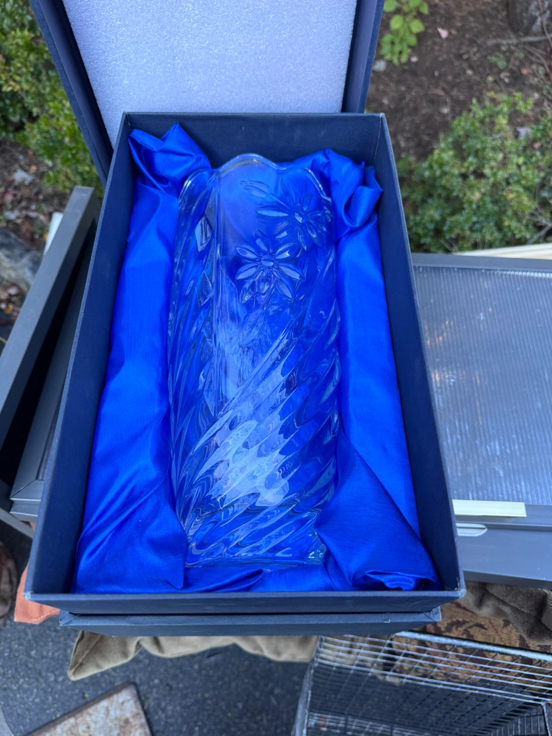 Crystal Clear Orchid Design Vase