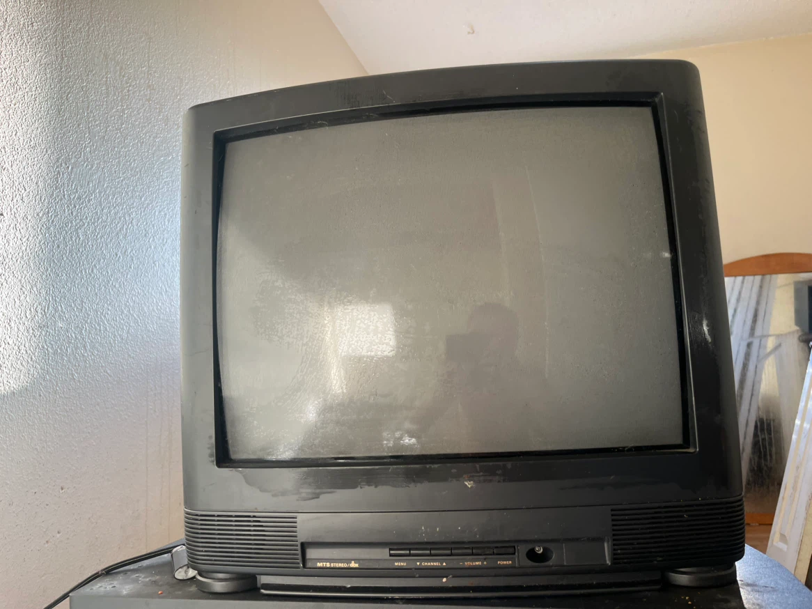 1994 Sanyo 21-inch CRT Television