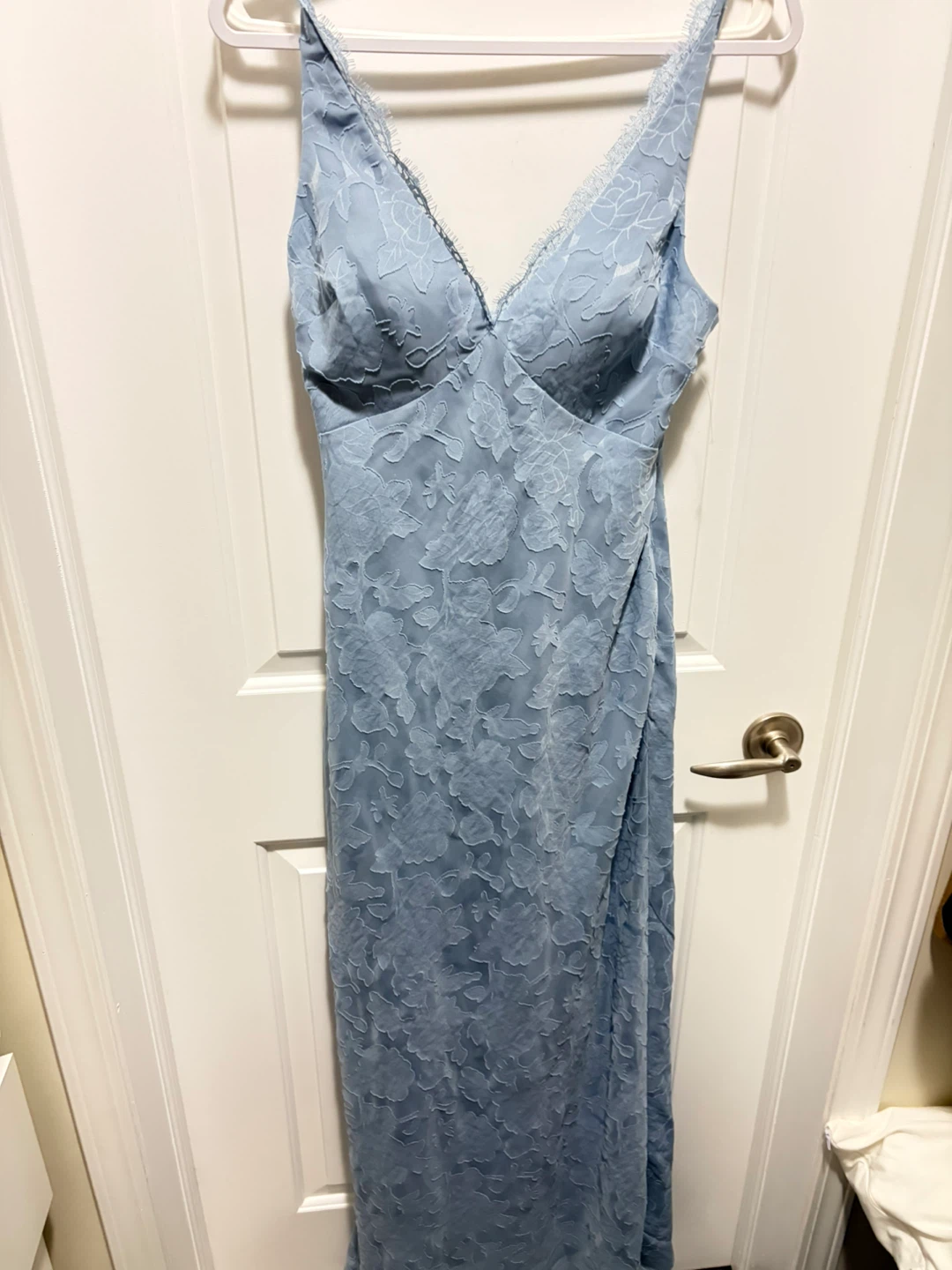 Light Blue Floral Lace V-Neck Dress - photo 2