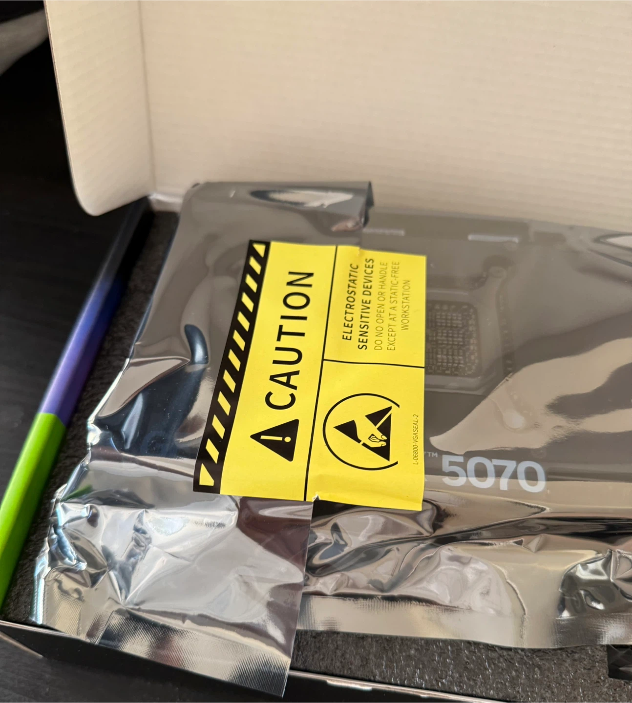 PNY NVIDIA RTX 5070 EPIC-X RGB OC NEW Triple-Fan GeForce GPU - photo 5