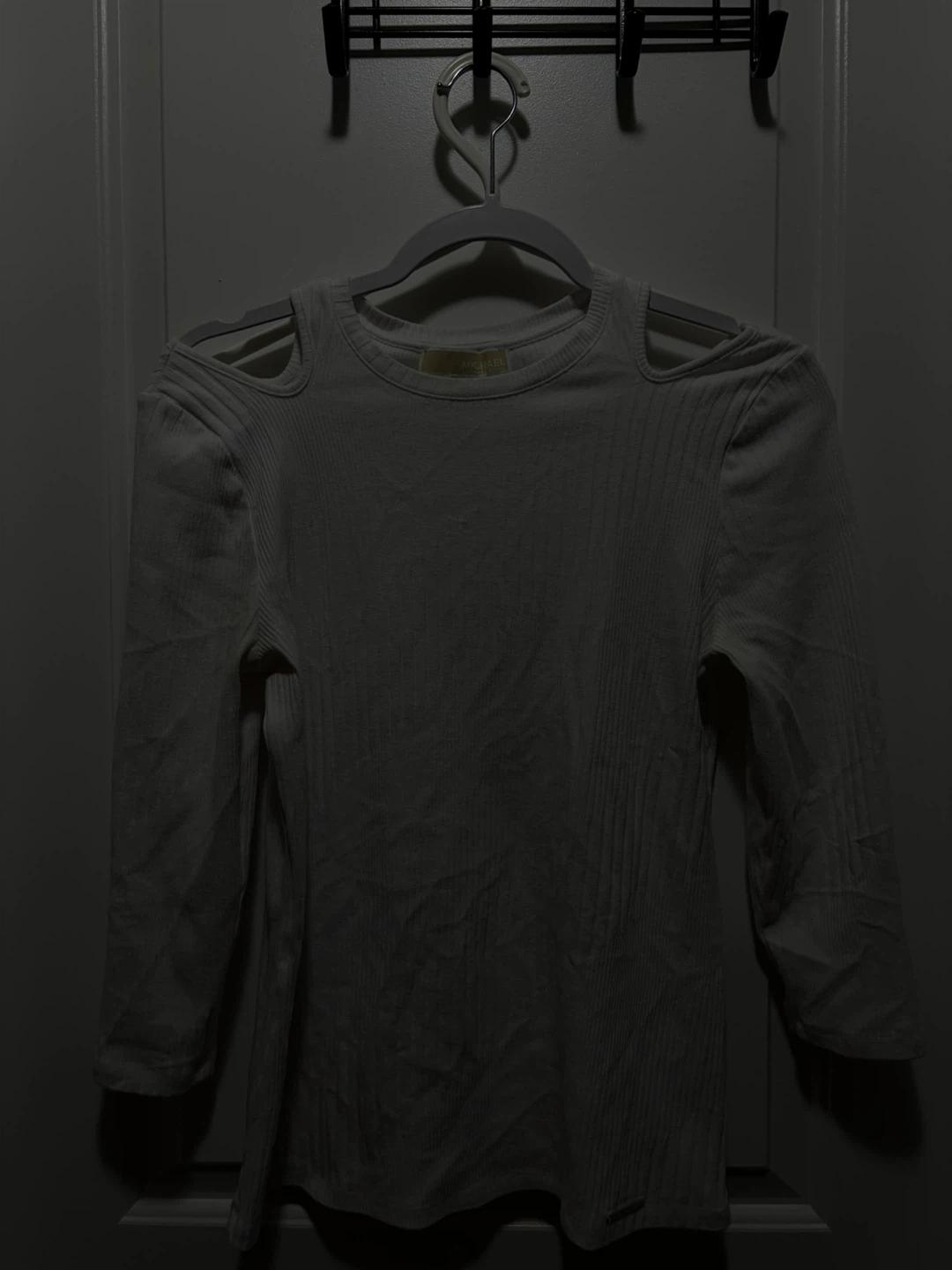 Michael Kors Cold Shoulder Ribbed Top - photo 2