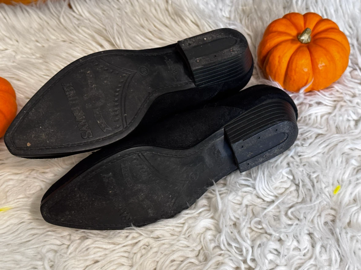 Sam & Libby black suede booties - photo 2