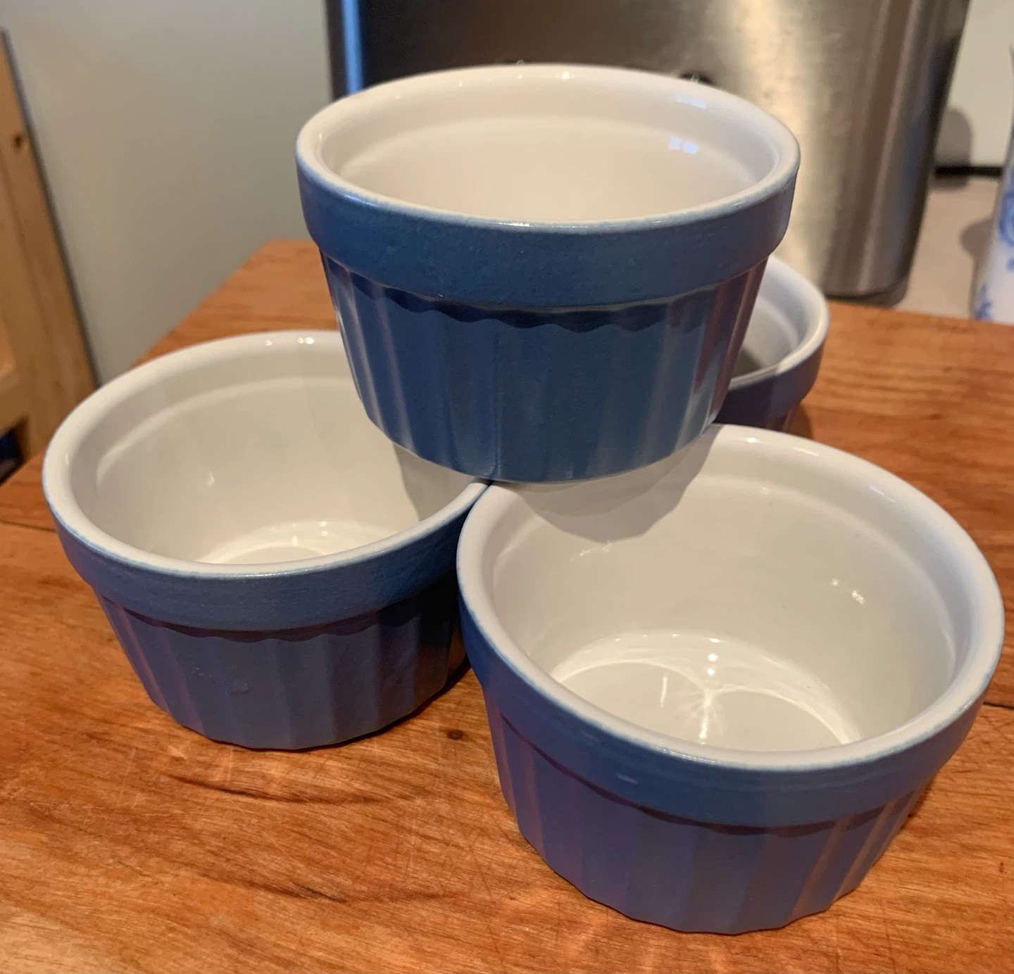 Set of 4 Blue 6 oz Stoneware Ramekins