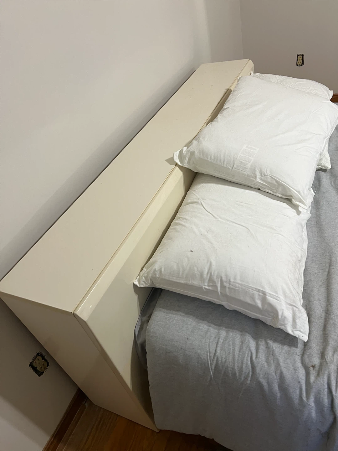 Queen bed mattress and frame with headboard - photo 2
