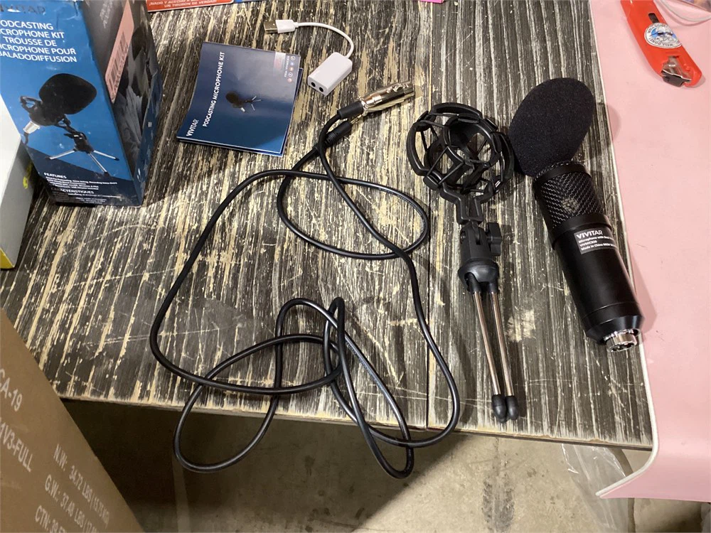 Vivitar Podcast Microphone Kit - Like New - photo 2