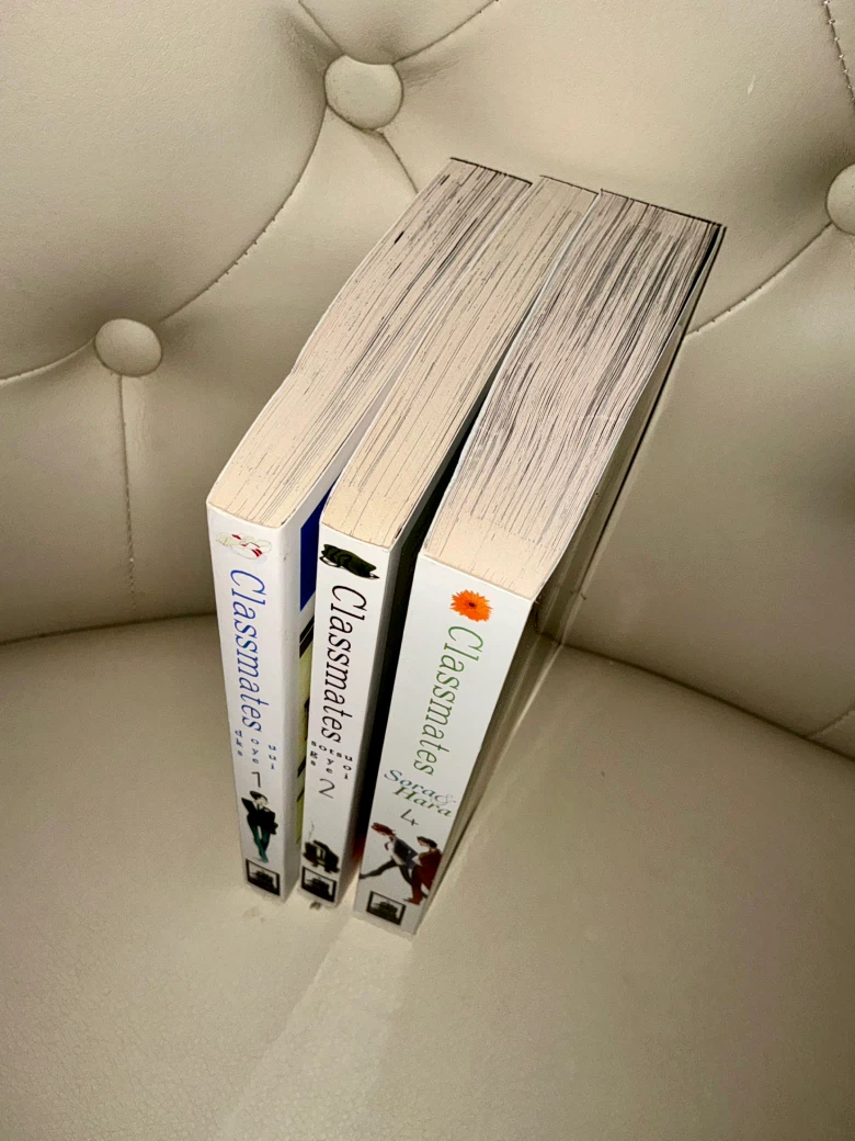 Classmates manga volumes 1, 2, and 4 - photo 3