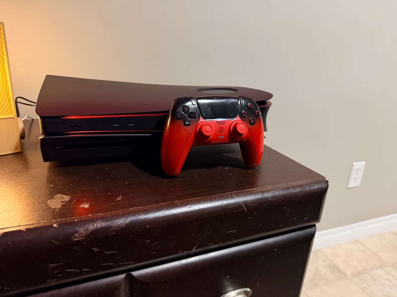 PlayStation 5 Console Dracula Edition - photo 2