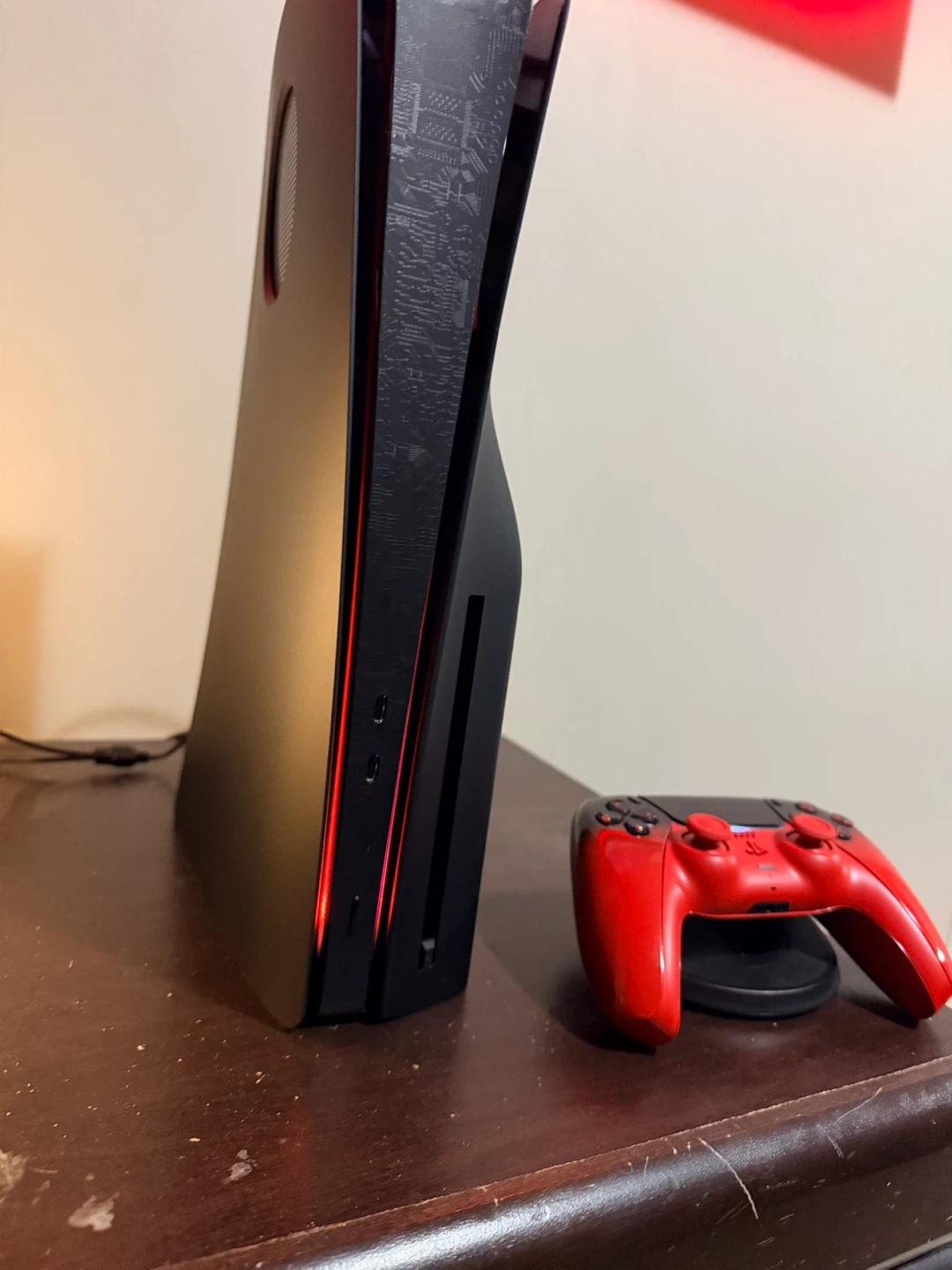 PlayStation 5 Console Dracula Edition - photo 3
