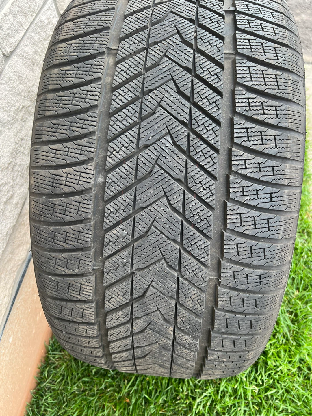 Set of 4 w Tires 315/35R21 - photo 2