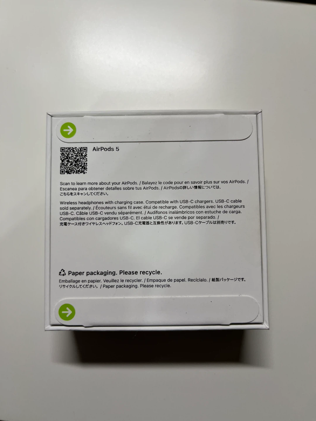 AirPods 5 with free case and cleaning pen kit - photo 3