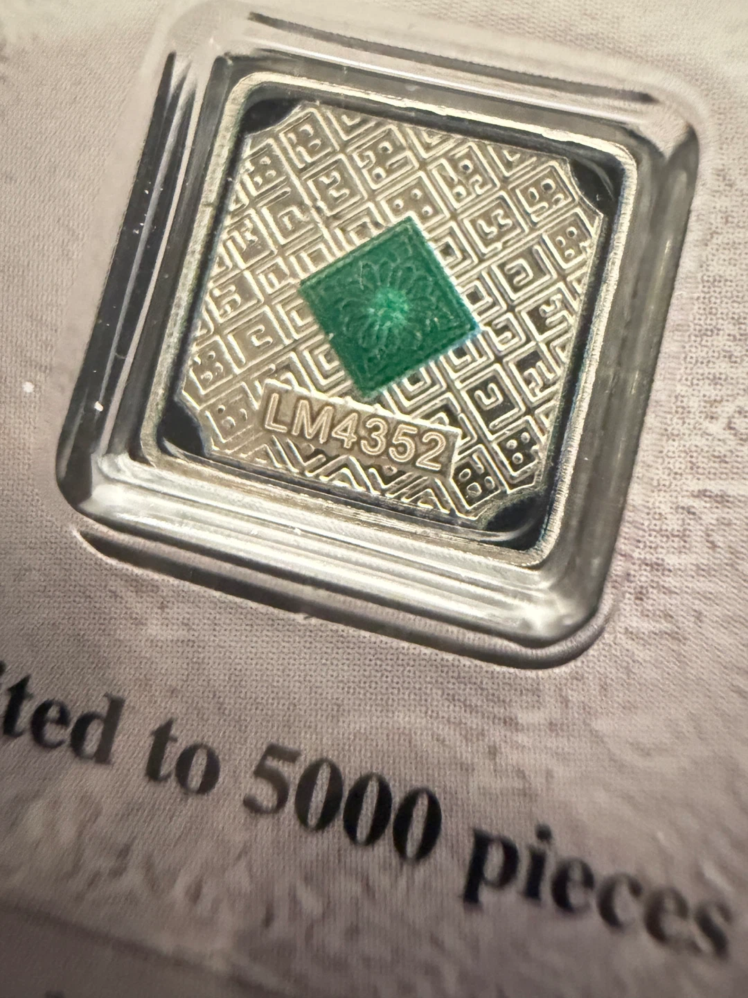 5000 Mintage 1g Geiger Silver Chess Piece Bar - photo 3