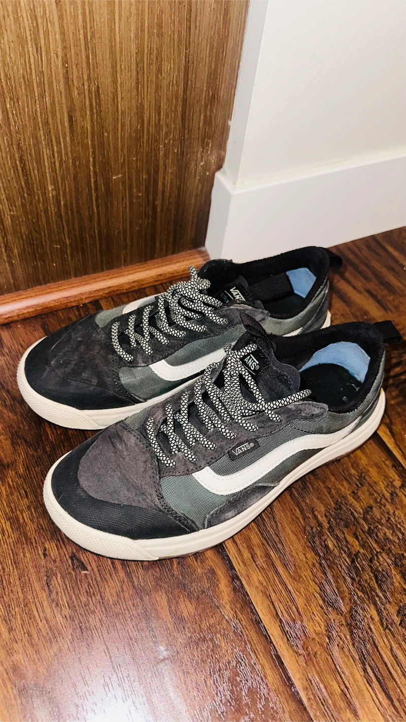 Vans UltraRange MTE Sneakers us 7 and Nike - photo 4