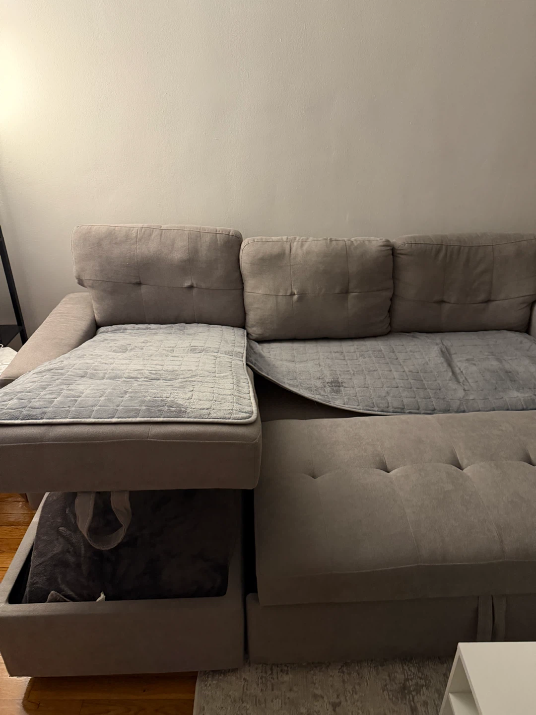 Sectional Sofa with Storage
