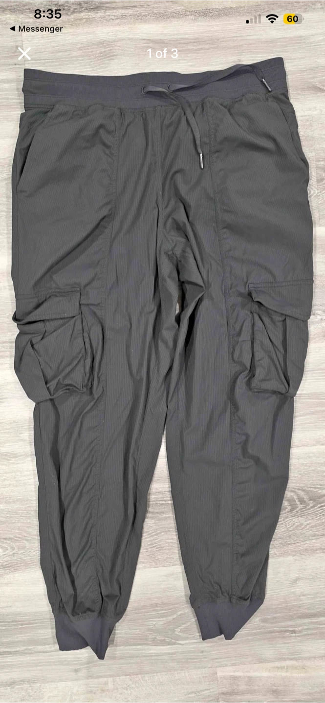 Lululemon Cargo Joggers ZERO pilling TRADE