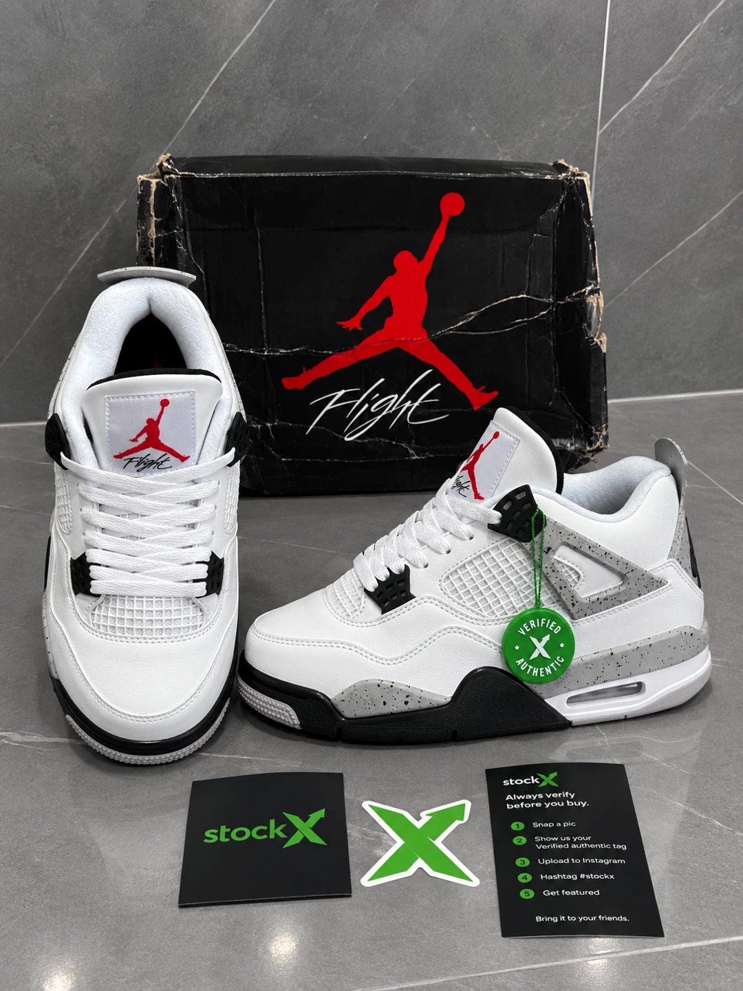 Bought for my sister selling $130 JD Sports Box damaged Scarb.