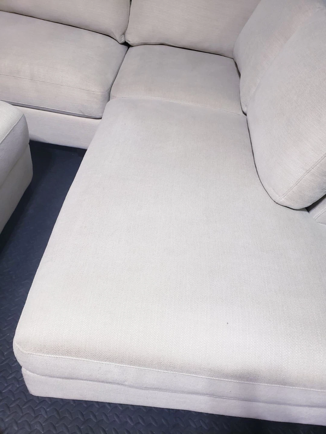 Cream Sectional Sofa with Storage Ottoman - photo 3