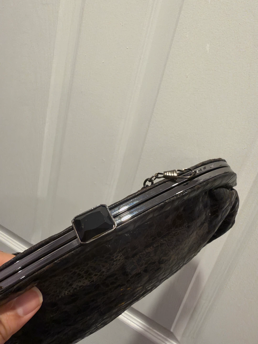 Black patterned clutch bag with chain strap - photo 3