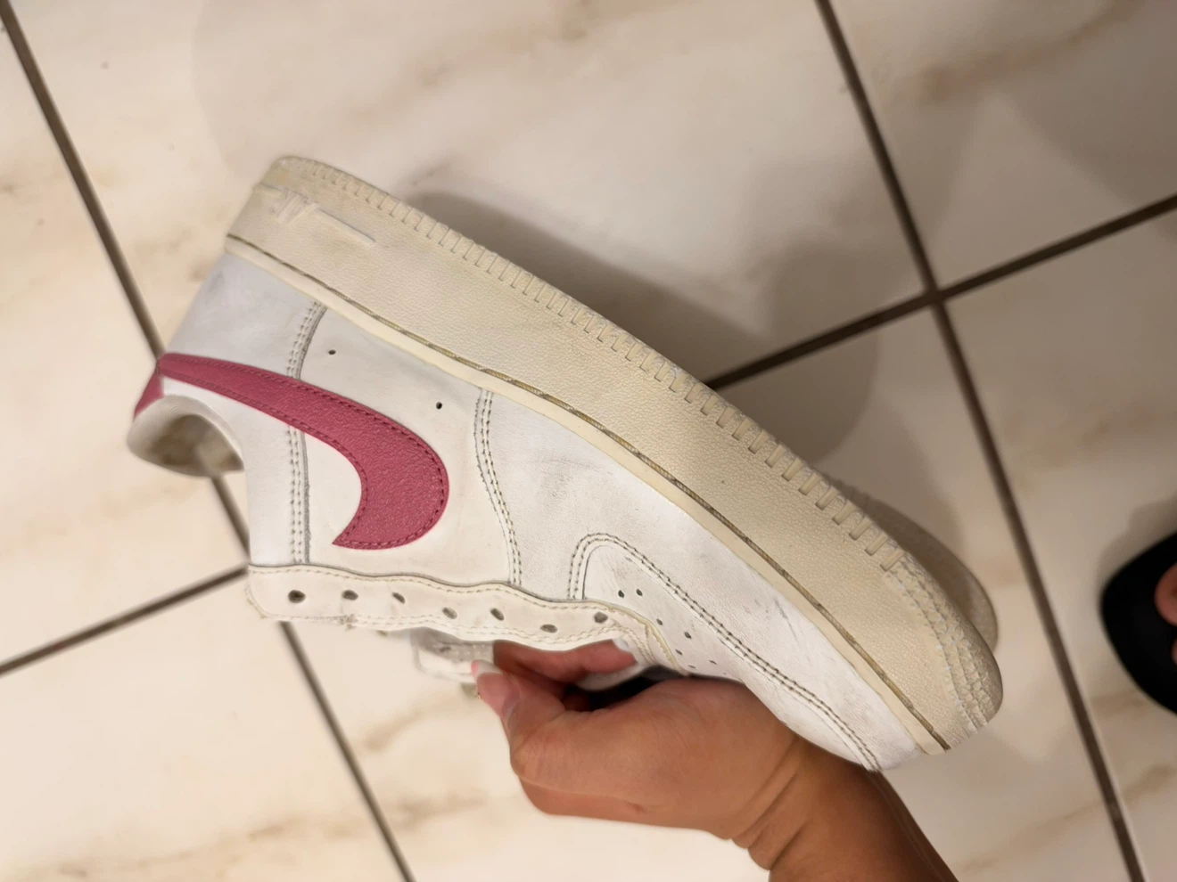 Nike Air Force 1 Sneakers White and Pink