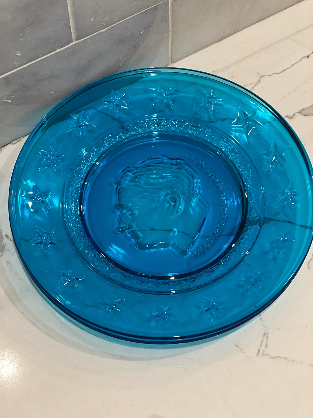 Teal Blue Glass President F.D. Roosevelt Commemorative Plates - photo 5