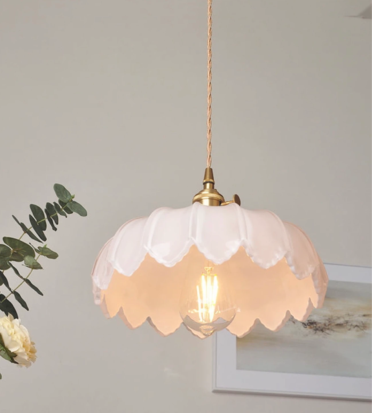 Glass Petal Pendant Light - photo 4