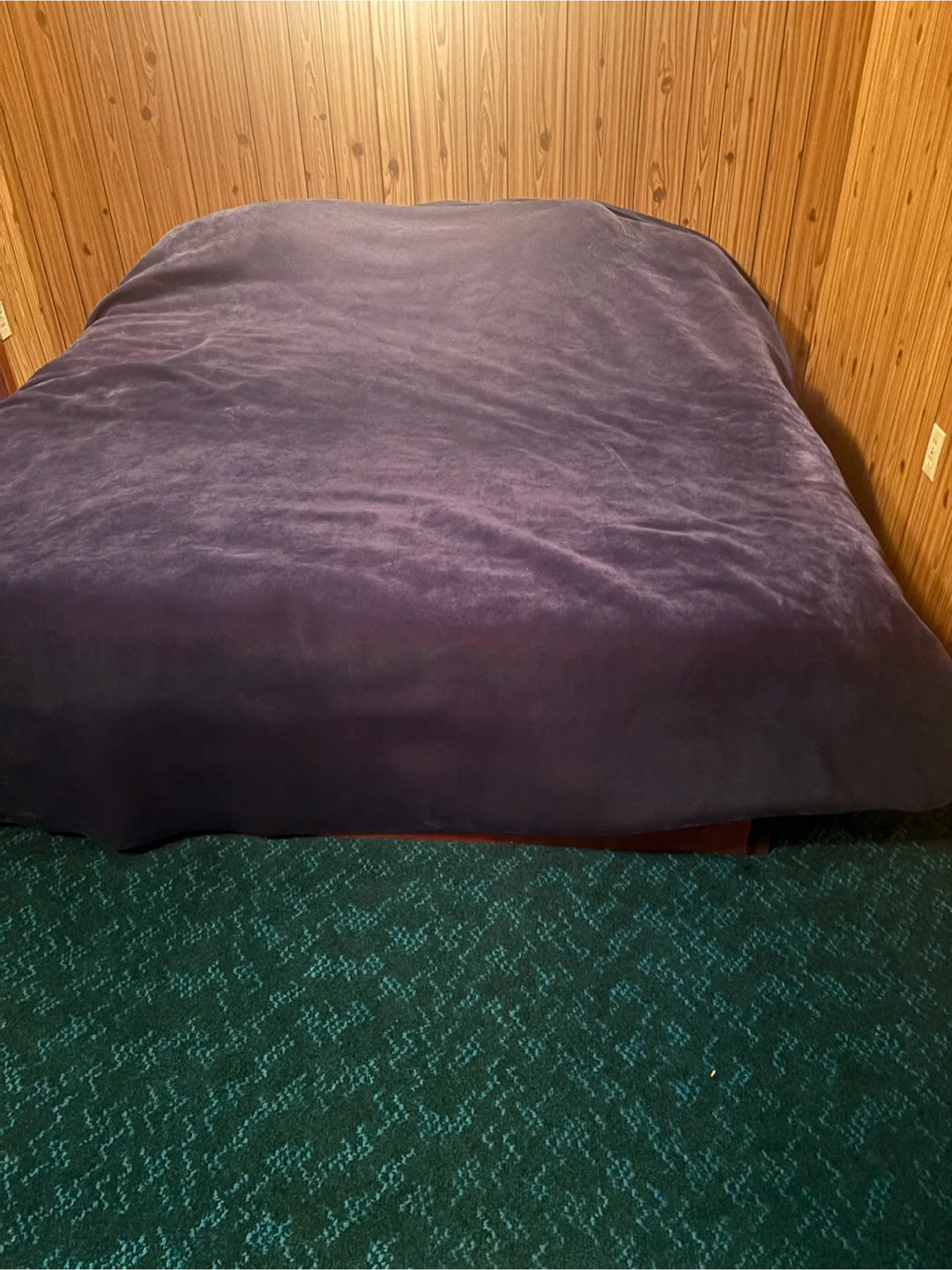 King size bed - photo 4