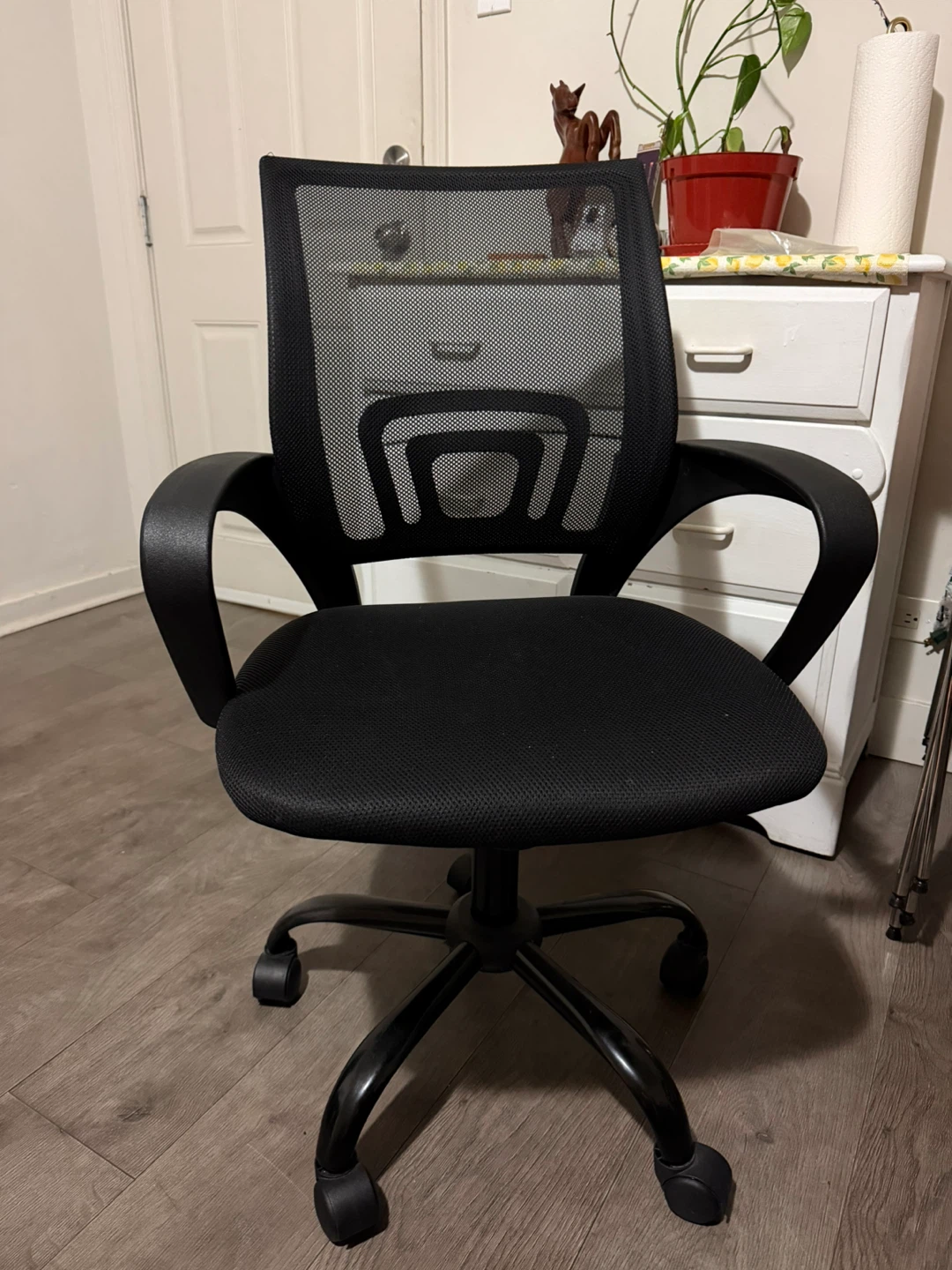 Black Mesh Office Chair
