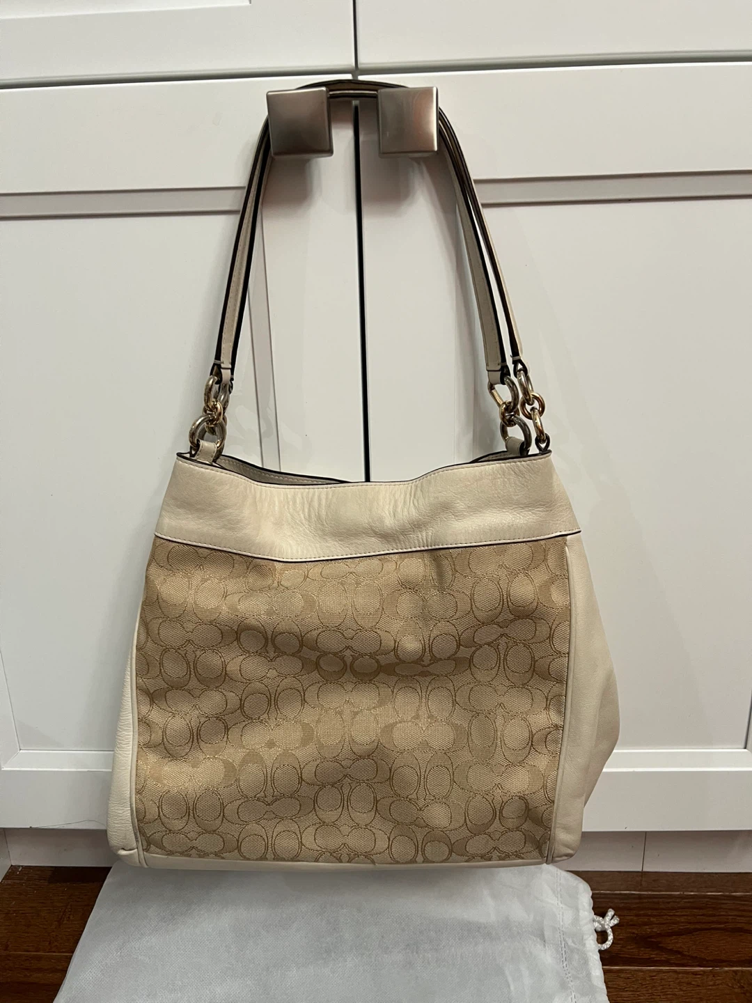 Coach Signature Hobo Bag - photo 2