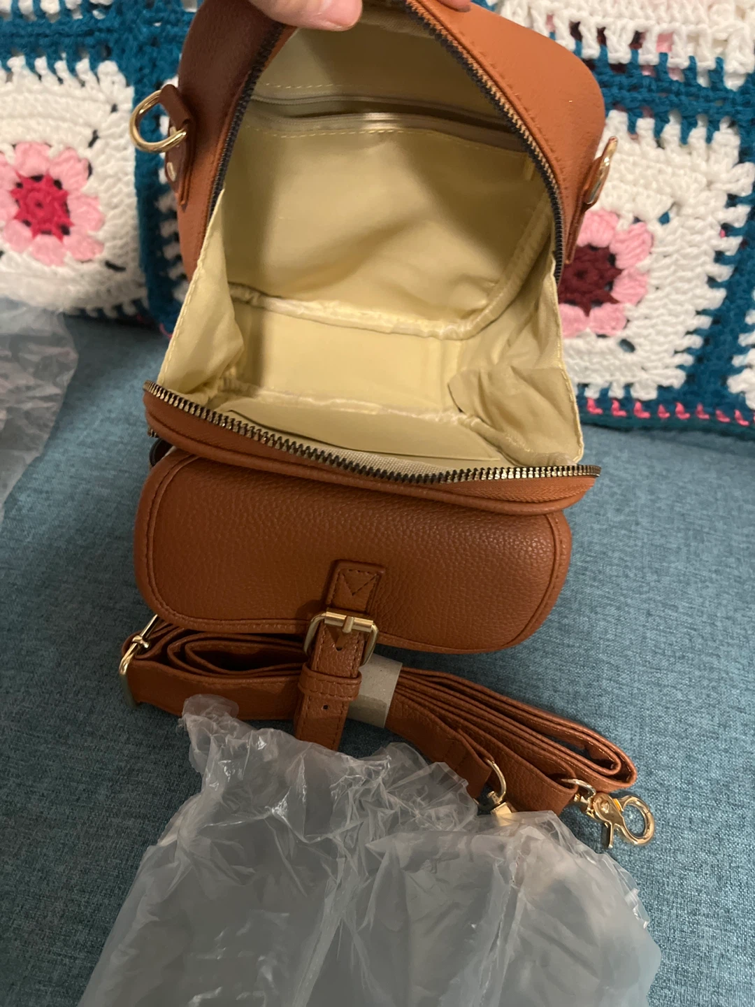 Tan Faux Leather Crossbody Bag - photo 4