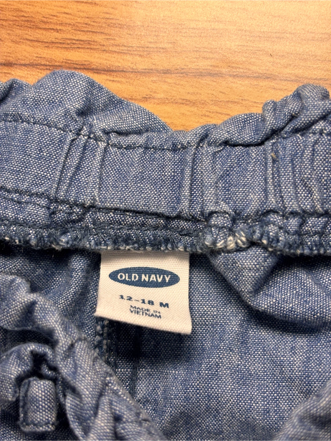 Old Navy Shorts sz12-18 months - photo 2