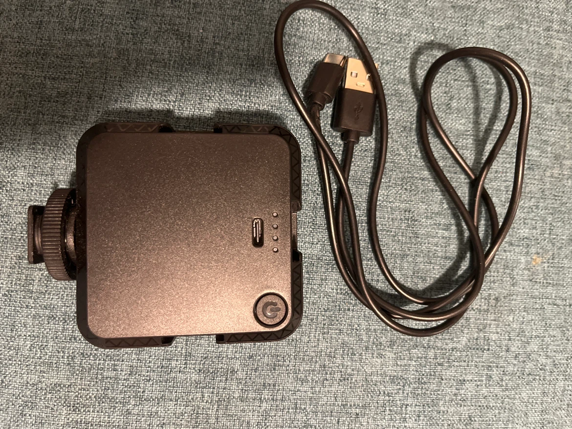 Portable LED Video Light with USB-C Charging Cable - photo 2