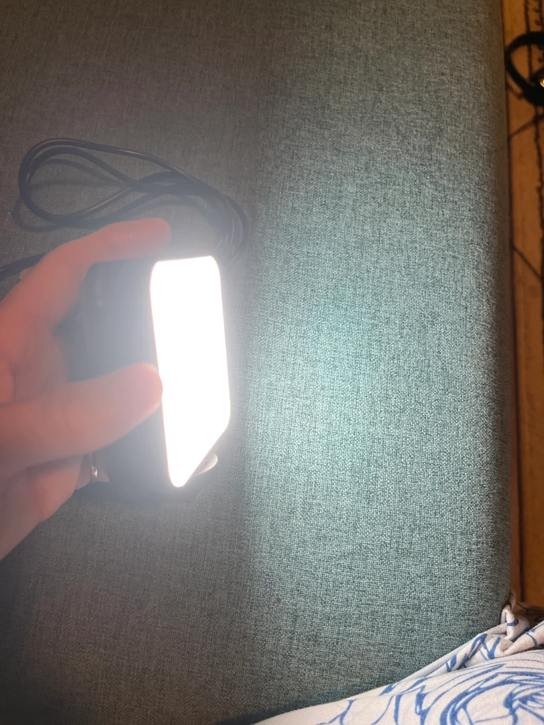 Portable LED Video Light with USB-C Charging Cable - photo 4