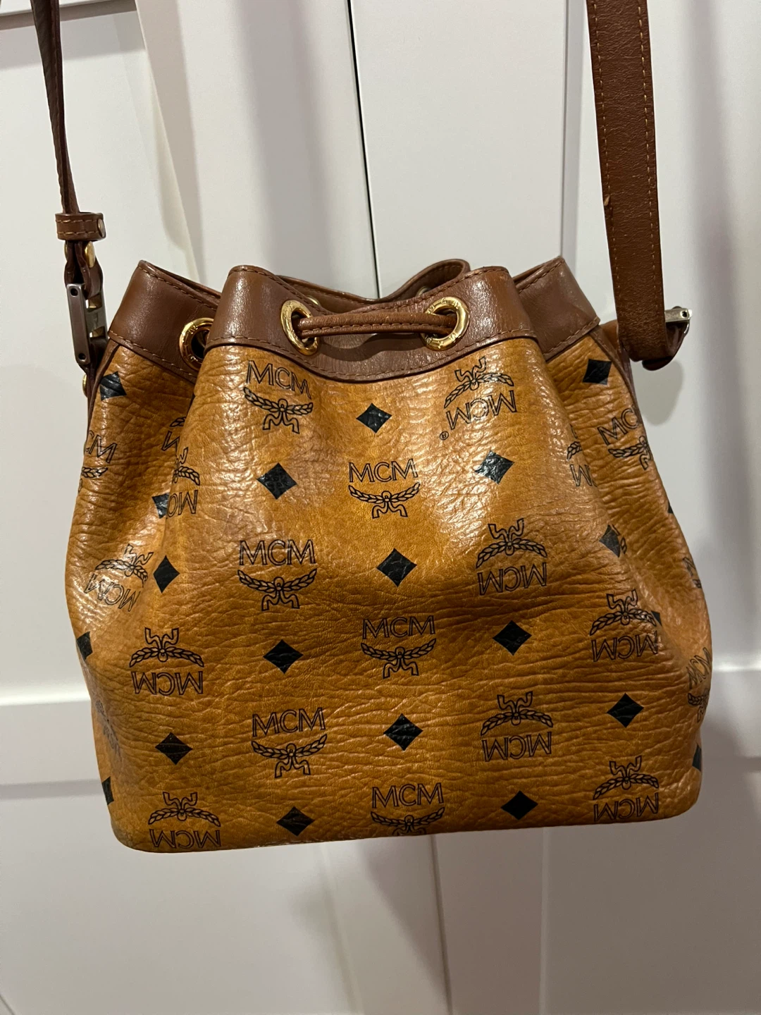 MCM Visetos Drawstring Bucket Bag - photo 3