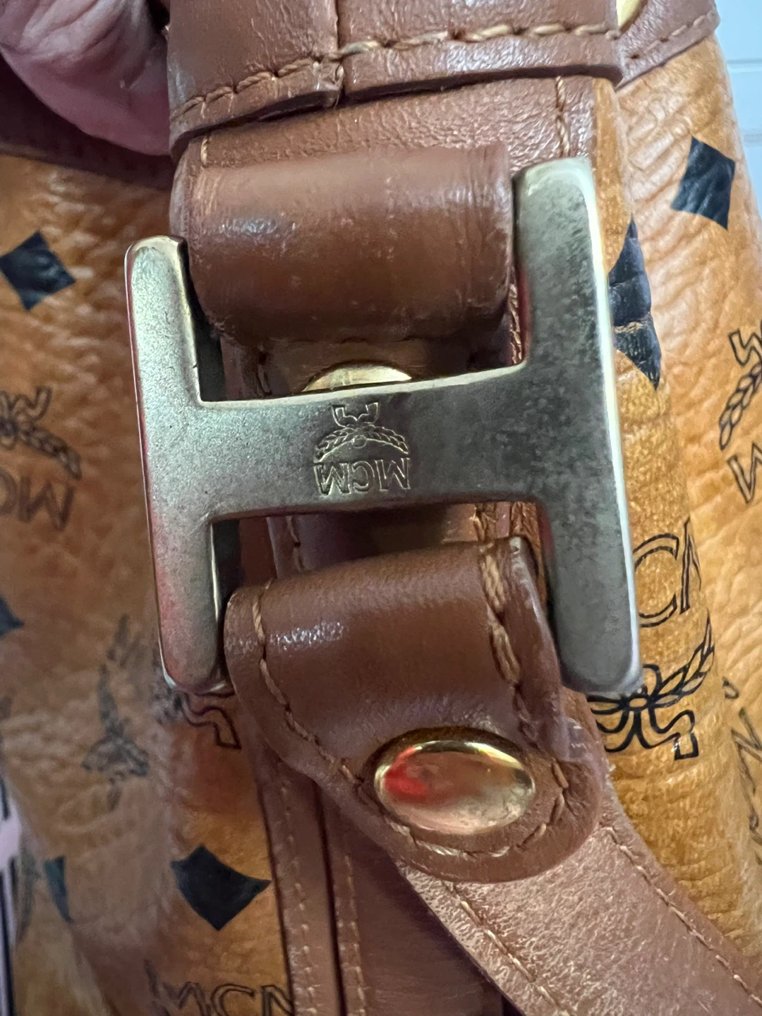 MCM Visetos Drawstring Bucket Bag - photo 5